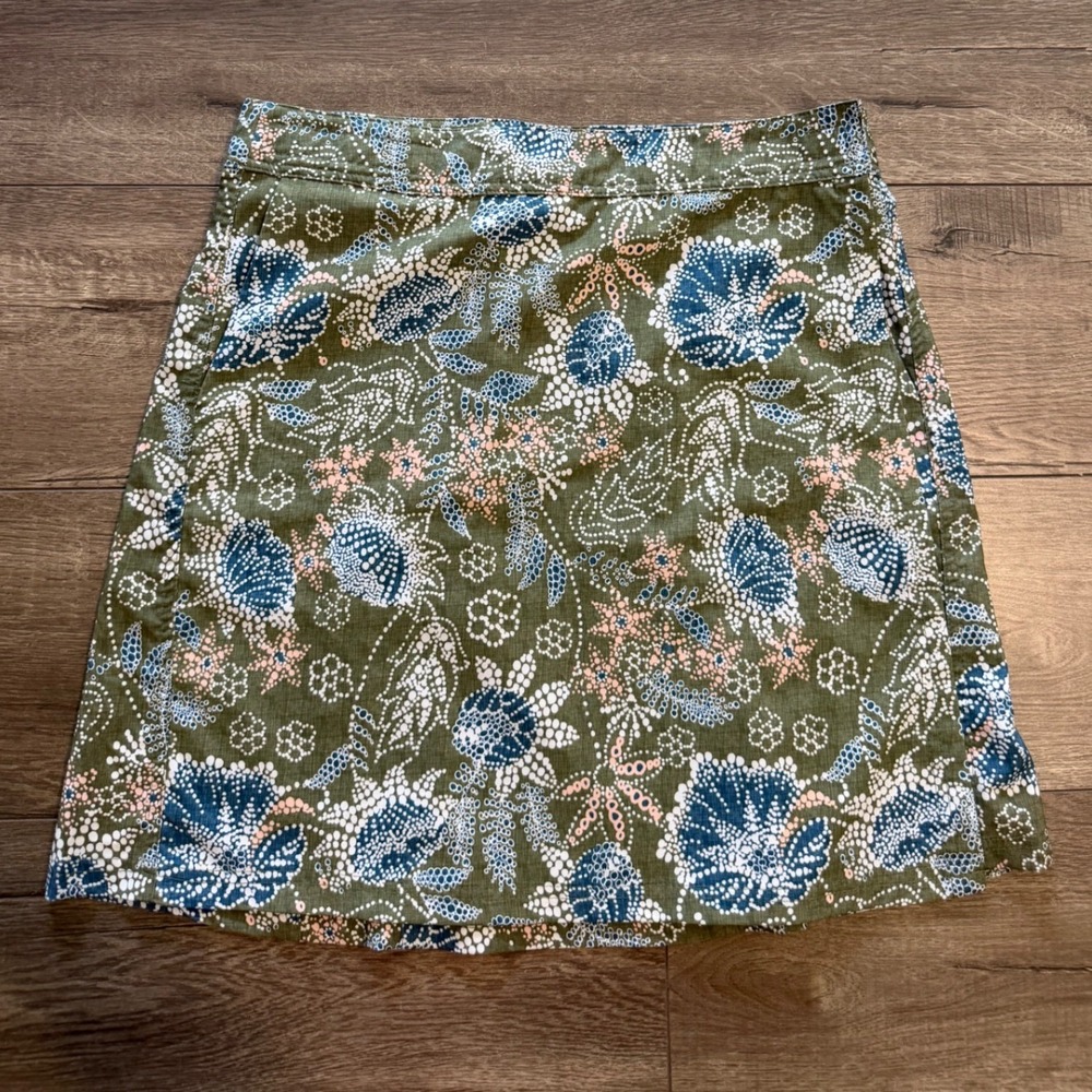 RipSkirt Hawaii Women Medium Green Floral Print Wrap Skirt Length 2 Hook Loop